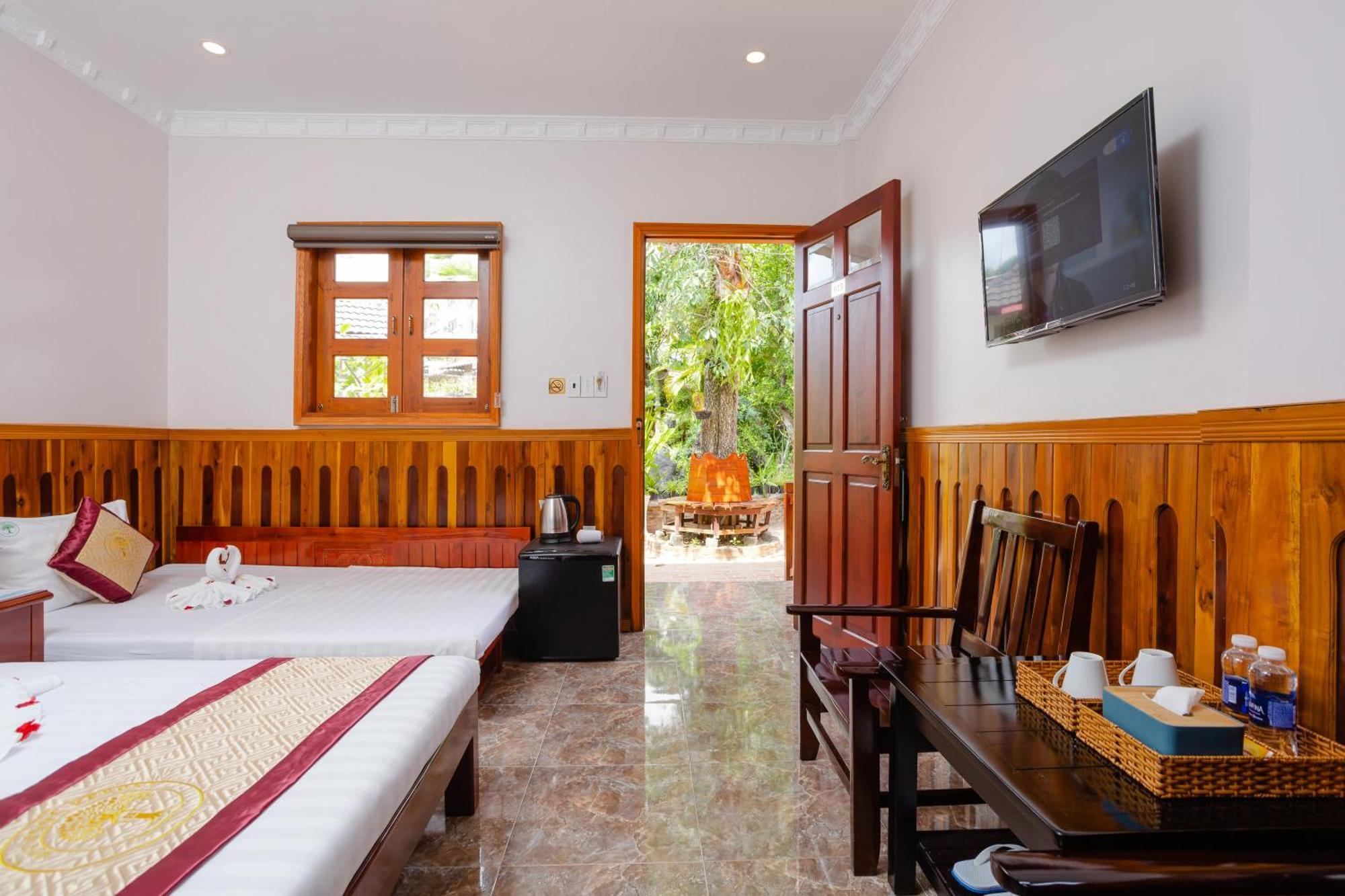 Duy Ngoc Apartment *
